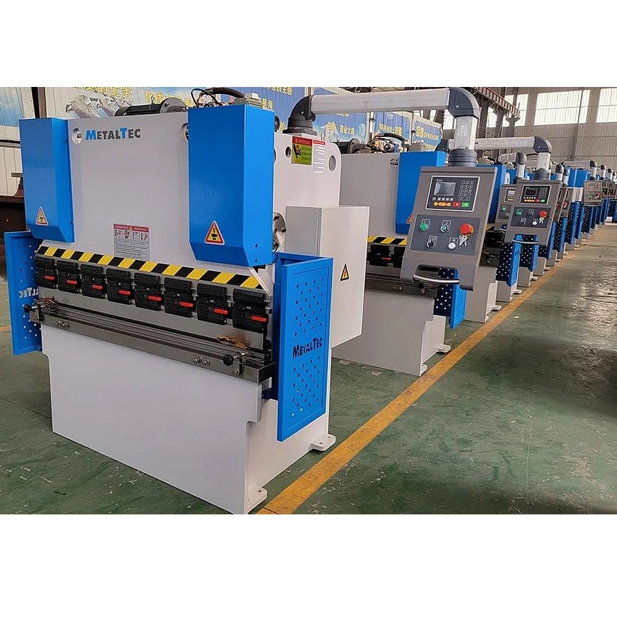 Гидравлический листогибочный пресс MetalTec HBM 63/2500 (E22, инвертор заднего упора)Фото 4201-03.jpg