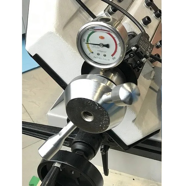 Ручной ленточнопильный станок по металлу MetalTec BS 250 FHФото 4246-07.jpg