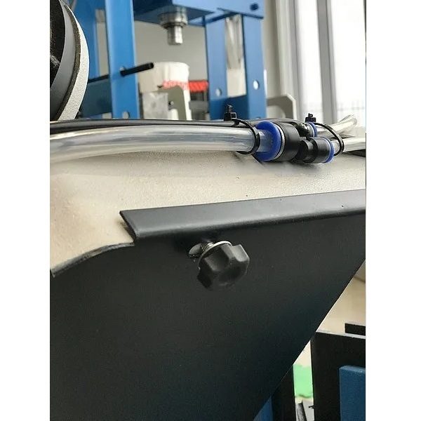 Ручной ленточнопильный станок по металлу MetalTec BS 250 FHФото 4246-10.jpg