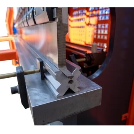 Листогибочный гидравлический пресс METAL MASTER PressMaster 2563 ServoФото 5378-08.jpg
