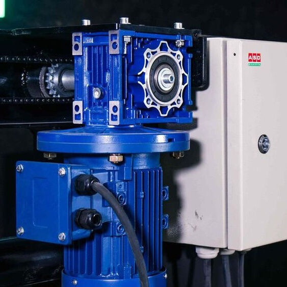 Фальцеосадочный электромеханический станок Keepler-Stan RME-2500х1,5Фото 6345-03.jpg